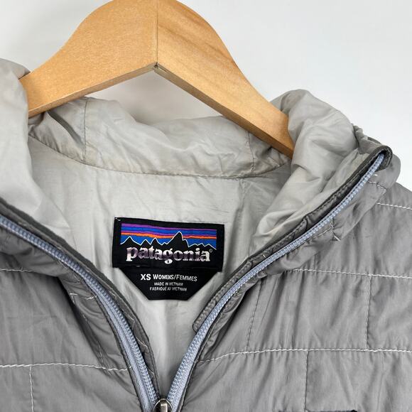 Patagonia Nano Puff Hooded Quilted Lightweight Jacket Women’s XS Gray - Picture 3 of 6